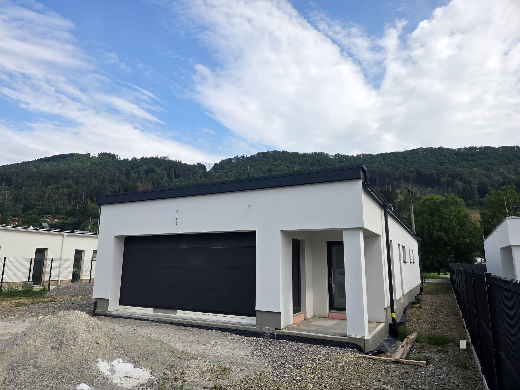 Image 10